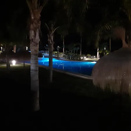 Costa Tropical Comfortable Playa Granada Apartment